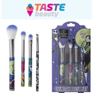 Taste Beauty Nightmare Before Christmas Cosmetic Brush Set